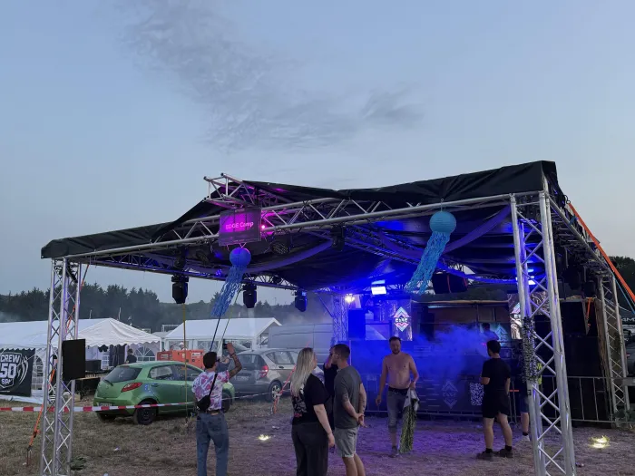 Bühne auf dem Nature One Festival Campingplatz 2026
