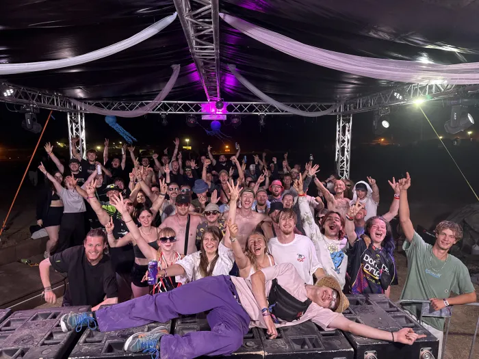 Bühne auf dem Nature One Festival Campingplatz 2026